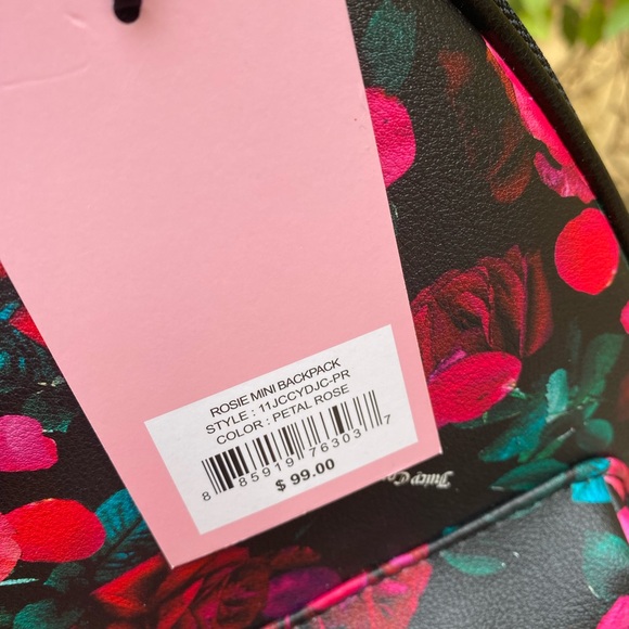 NWT JUICY COUTURE WOMENS MINI BACKBAG PATTERN'S PETAL ROSES - Picture 3 of 9